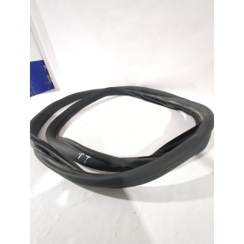 Recambio de gomas contorno puerta para skoda fabia iii station wagon (nj5) 1.0 tsi referencia OEM IAM 6V0867365C5AP  