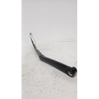 Recambio de brazo limpia delantero izquierdo para kia ceed (cd) 1.0 t-gdi referencia OEM IAM 98311J7000  