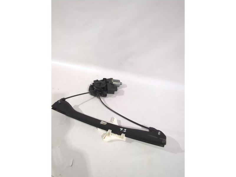 Recambio de elevalunas trasero izquierdo para skoda fabia iii station wagon (nj5) 1.0 tsi referencia OEM IAM 6V0839461A  
