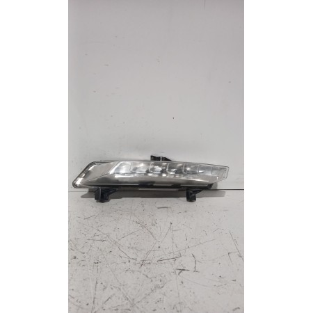 Recambio de faro antiniebla izquierdo para renault clio iv (bh_) 0.9 tce 90 referencia OEM IAM 266051034R  