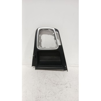 Recambio de moldura para kia ceed (cd) 1.0 t-gdi referencia OEM IAM 84615J7000  