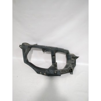 Recambio de soporte faro derecho para mitsubishi colt vi (z3_a, z2_a) 1.1 (z31a, z32a) referencia OEM IAM MN105060  