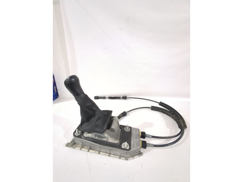 Recambio de palanca cambio para skoda fabia iii station wagon (nj5) 1.0 tsi referencia OEM IAM 600711061E  