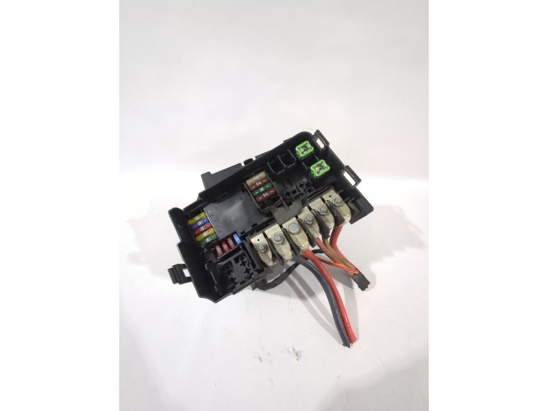 Recambio de caja reles / fusibles para skoda fabia iii station wagon (nj5) 1.0 tsi referencia OEM IAM 6C0907361F  