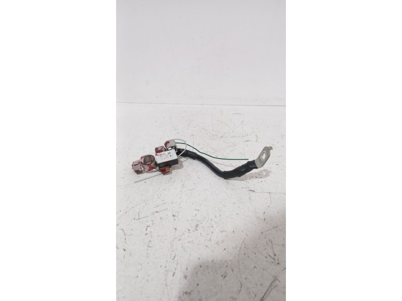 Recambio de borna negativa para kia ceed (cd) 1.0 t-gdi referencia OEM IAM 37180J7300  