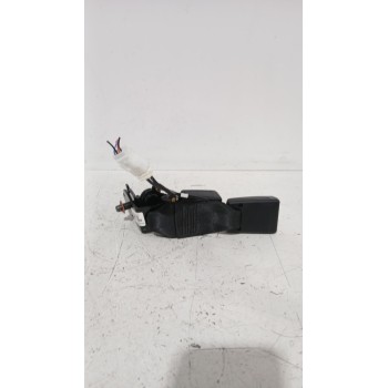 Recambio de enganche cinturon trasero derecho para kia ceed (cd) 1.0 t-gdi referencia OEM IAM 89830J7000  