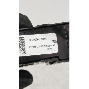 Recambio de interruptor para kia ceed (cd) 1.0 t-gdi referencia OEM IAM 93300J7010  
