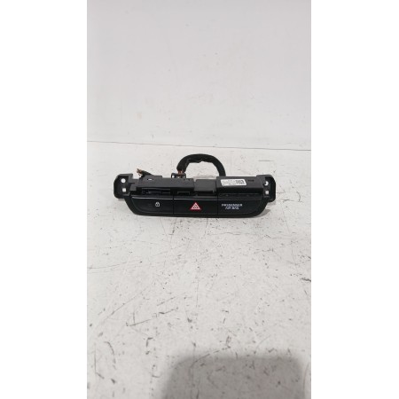 Recambio de warning para kia ceed (cd) 1.0 t-gdi referencia OEM IAM 93600J7000  