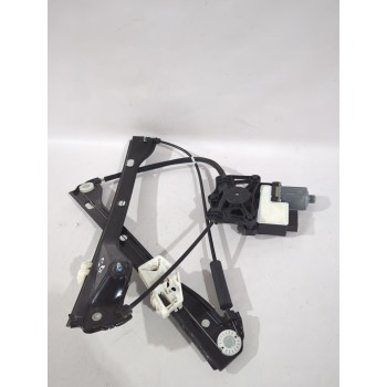 ELEVALUNAS DELANTERO DERECHO 6V0837040 