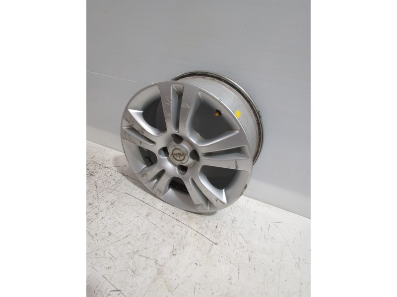 Recambio de llanta para opel corsa d (s07) 1.3 cdti (l08, l68) referencia OEM IAM 6Jx15H2ET39  