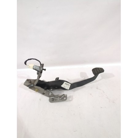 Recambio de pedal freno para mitsubishi colt vi (z3_a, z2_a) 1.1 (z31a, z32a) referencia OEM IAM 4620A036  