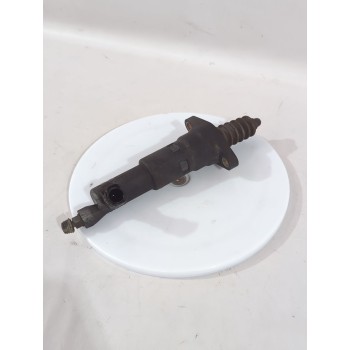 Recambio de bombin embrague para mitsubishi colt vi (z3_a, z2_a) 1.1 (z31a, z32a) referencia OEM IAM A4542570379  