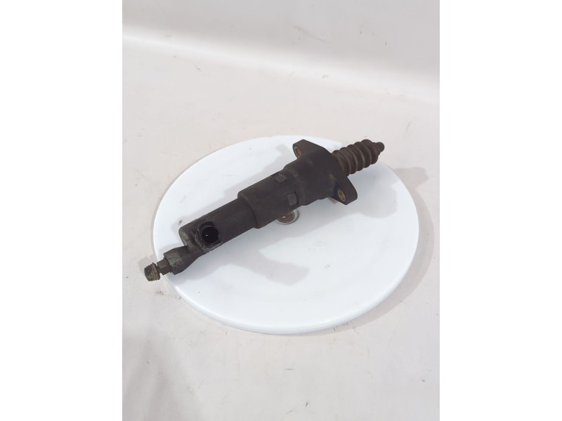 Recambio de bombin embrague para mitsubishi colt vi (z3_a, z2_a) 1.1 (z31a, z32a) referencia OEM IAM A4542570379  