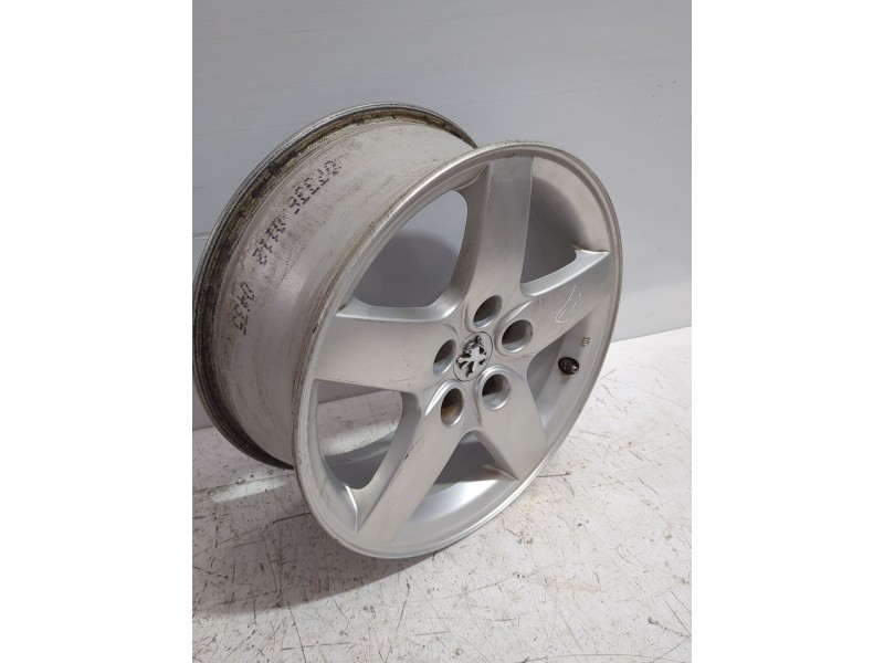 Recambio de llanta para peugeot 407 (6d_) 1.6 hdi 110 (6d9hzc, 6d9hyc) referencia OEM IAM 5402J2/612JX16CH544  