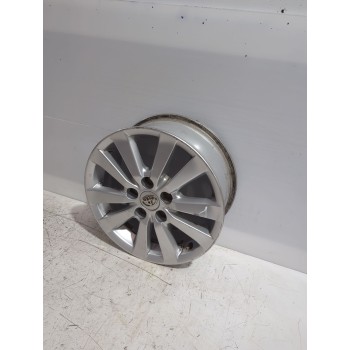 Recambio de llanta para toyota auris (_e15_) 1.6 (zre151_) referencia OEM IAM 4261102790  