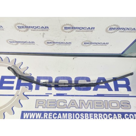 Recambio de brazo limpia delantero derecho para mercedes-benz clase a (w169) 1.7 cat referencia OEM IAM A1698201745  