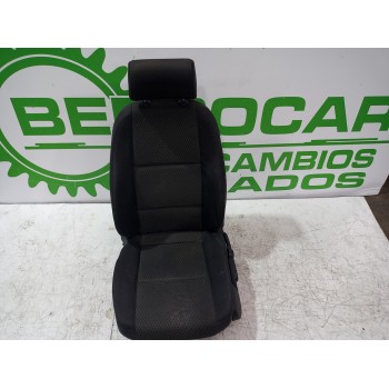 ASIENTO DELANTERO IZQUIERDO 4F081105 