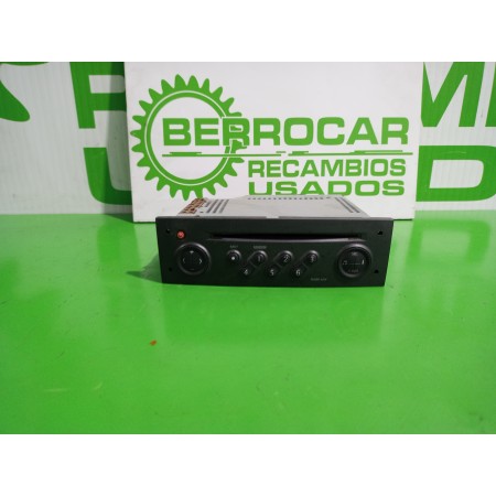 Recambio de sistema audio / radio cd para renault scenic ii 1.5 dci diesel referencia OEM IAM 8200300859  