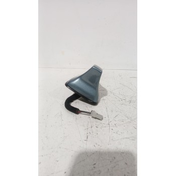 Recambio de antena para kia ceed (cd) 1.0 t-gdi referencia OEM IAM 96210J7000  