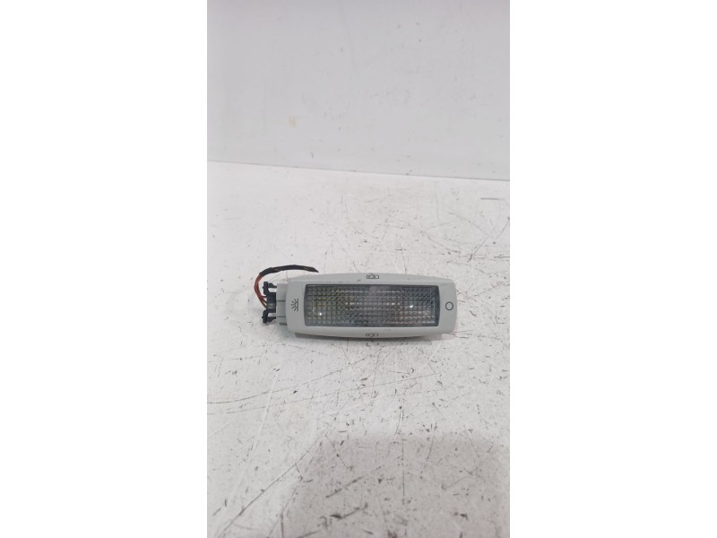 Recambio de luz interior para skoda fabia iii station wagon (nj5) 1.0 tsi referencia OEM IAM 5N0947291D  