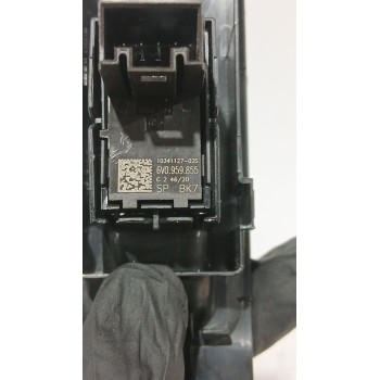 Recambio de mando elevalunas trasero izquierdo para skoda fabia iii station wagon (nj5) 1.0 tsi referencia OEM IAM 6V0959855  