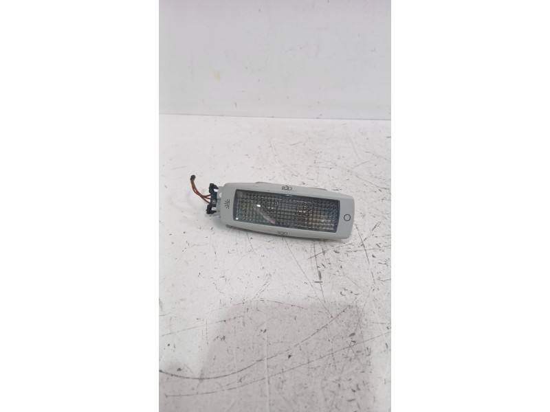 Recambio de luz interior para skoda fabia iii station wagon (nj5) 1.0 tsi referencia OEM IAM 5N0947291D  