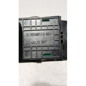 Recambio de mando elevalunas delantero izquierdo para skoda fabia iii station wagon (nj5) 1.0 tsi referencia OEM IAM 5E0959857A 