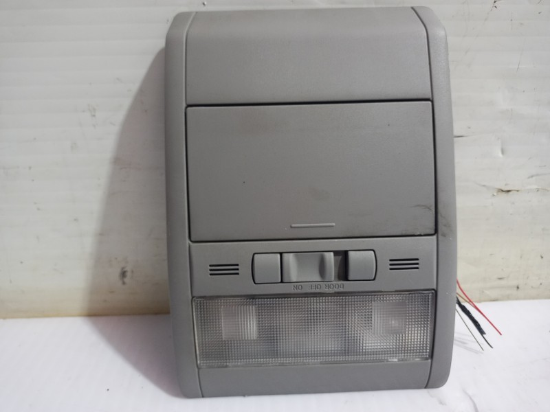 Recambio de luz interior para toyota prius (nhw20) basis referencia OEM IAM 1D111022G  