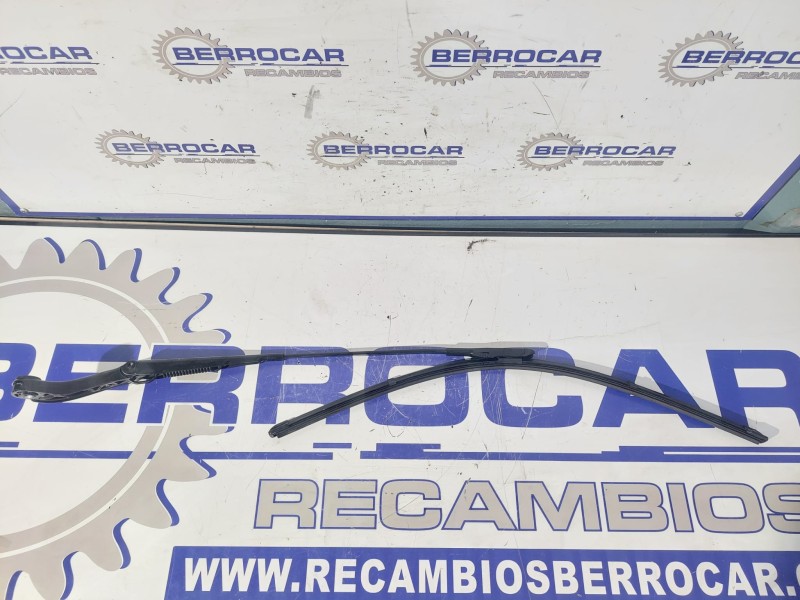 Recambio de brazo limpia delantero izquierdo para mercedes-benz clase a (w169) 1.7 cat referencia OEM IAM A1698200644  