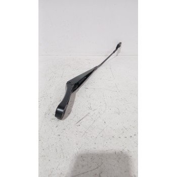 Recambio de brazo limpia delantero derecho para skoda fabia iii station wagon (nj5) 1.0 tsi referencia OEM IAM 6V1955410B  