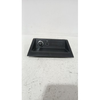 MOLDURA 6V0857367D 