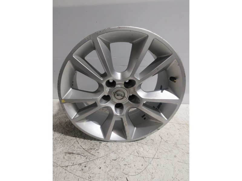 Recambio de llanta para opel zafira / zafira family b (a05) 1.9 cdti (m75) referencia OEM IAM 13120652  