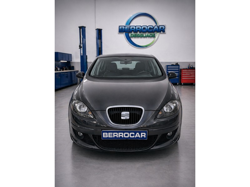 SEAT TOLEDO (5P2)