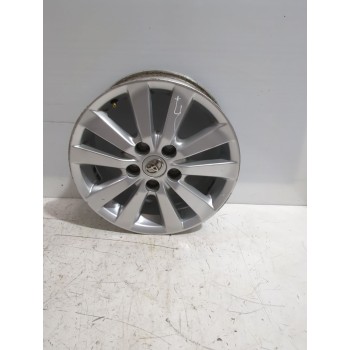 Recambio de llanta para toyota auris (_e15_) 1.6 (zre151_) referencia OEM IAM 4261102790  