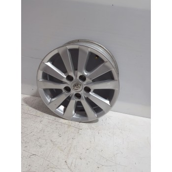 Recambio de llanta para toyota auris (_e15_) 1.6 (zre151_) referencia OEM IAM 4261102790  