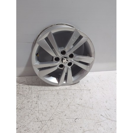 Recambio de llanta para skoda fabia iii station wagon (nj5) 1.0 tsi referencia OEM IAM 6V0601025M/60JX15H2ET38  
