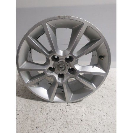 Recambio de llanta para opel zafira / zafira family b (a05) 1.9 cdti (m75) referencia OEM IAM 13120652  