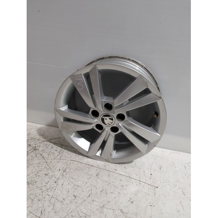 Recambio de llanta para skoda fabia iii station wagon (nj5) 1.0 tsi referencia OEM IAM 6V0601025M/60JX15H2ET38  