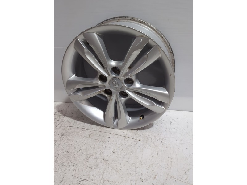 Recambio de llanta para hyundai ix35 (lm, el, elh) 2.0 crdi 4wd referencia OEM IAM 529102S200  