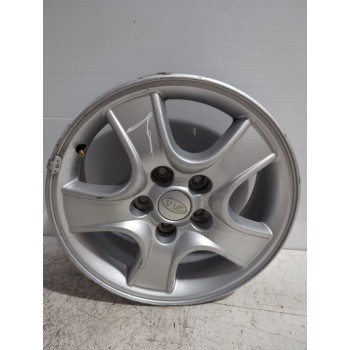 Recambio de llanta para kia sportage 2.0 turbodiesel cat referencia OEM IAM 529101F300  