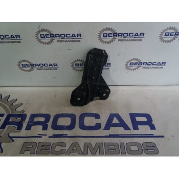 Recambio de soporte para opel insignia berlina 2.0 16v cdti referencia OEM IAM 13310744  