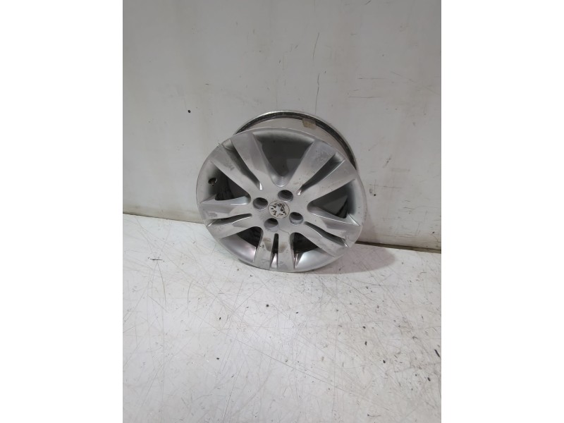 Recambio de llanta para peugeot 5008 2.0 blue-hdi fap referencia OEM IAM 9685737280 / 7J17CH429  