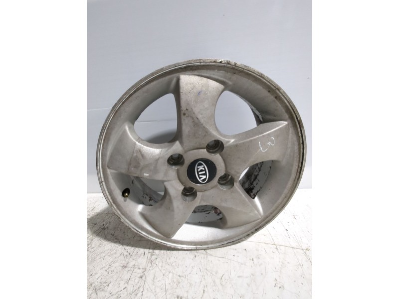 Recambio de llanta para kia carens 2.0 turbodiesel cat referencia OEM IAM K9965R46050  