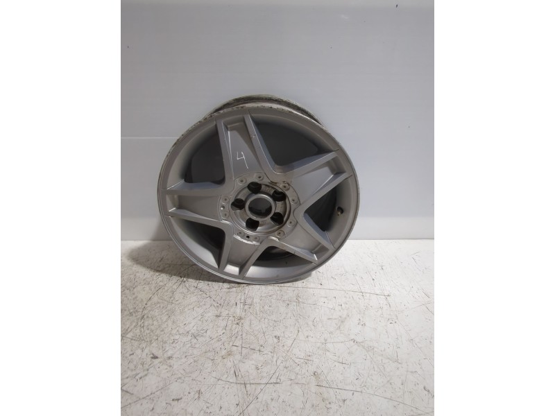 Recambio de llanta para seat leon (1m1) 1.9 tdi referencia OEM IAM 1M0601025F / 7JX16H2/ET42  