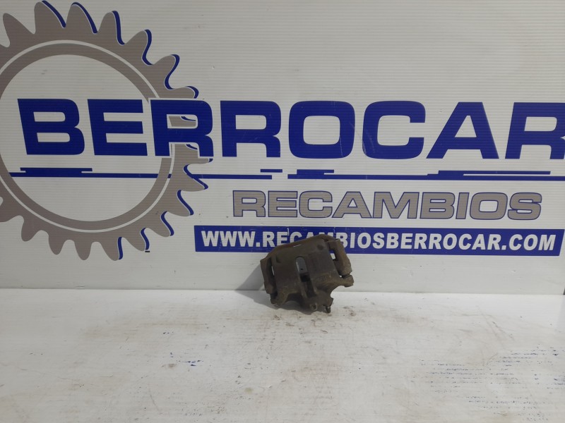 Recambio de pinza de freno delantera izquierda para renault kangoo referencia OEM IAM 201645  