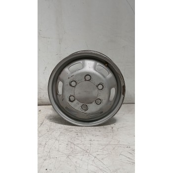 Recambio de llanta para iveco daily caja cerrada (1999 =>) 2.8 diesel cat referencia OEM IAM 504003566  