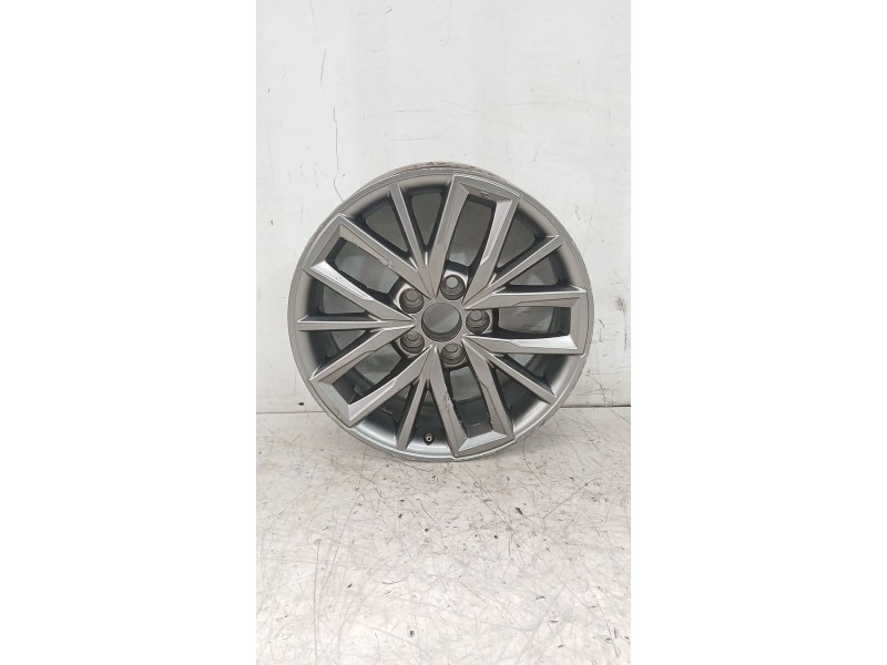 Recambio de llanta para toyota corolla station wagon (_e21_) 1.8 hybrid (zwe211) referencia OEM IAM 42611Yy850  