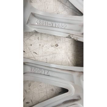 Recambio de llanta para toyota corolla station wagon (_e21_) 1.8 hybrid (zwe211) referencia OEM IAM 42611Yy850  