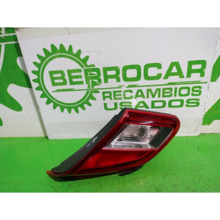 Recambio de piloto trasero derecho interior para opel corsa e expression referencia OEM IAM 13428460  