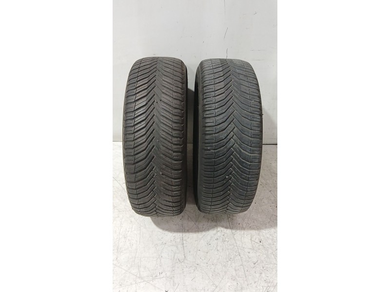Recambio de neumaticos para toyota auris (_e15_) 1.6 (zre151_) referencia OEM IAM 205 / 55R16 91V  